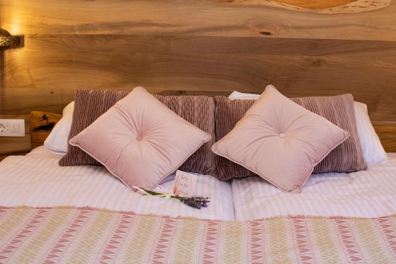 Boutique Villa Pearl Of Plitvice, Plitvice Lakes Plitvica selo Bagian luar foto