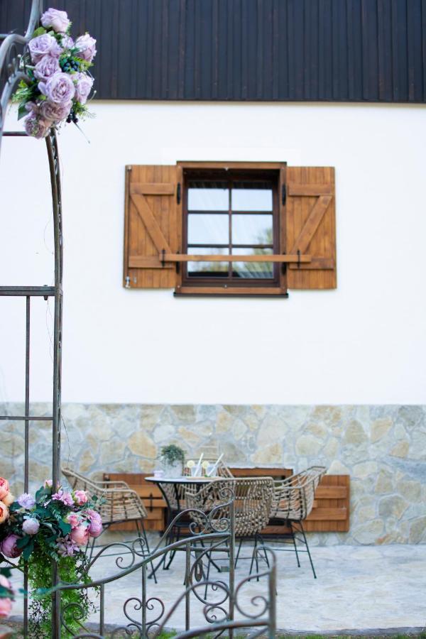 Boutique Villa Pearl Of Plitvice, Plitvice Lakes Plitvica selo Bagian luar foto